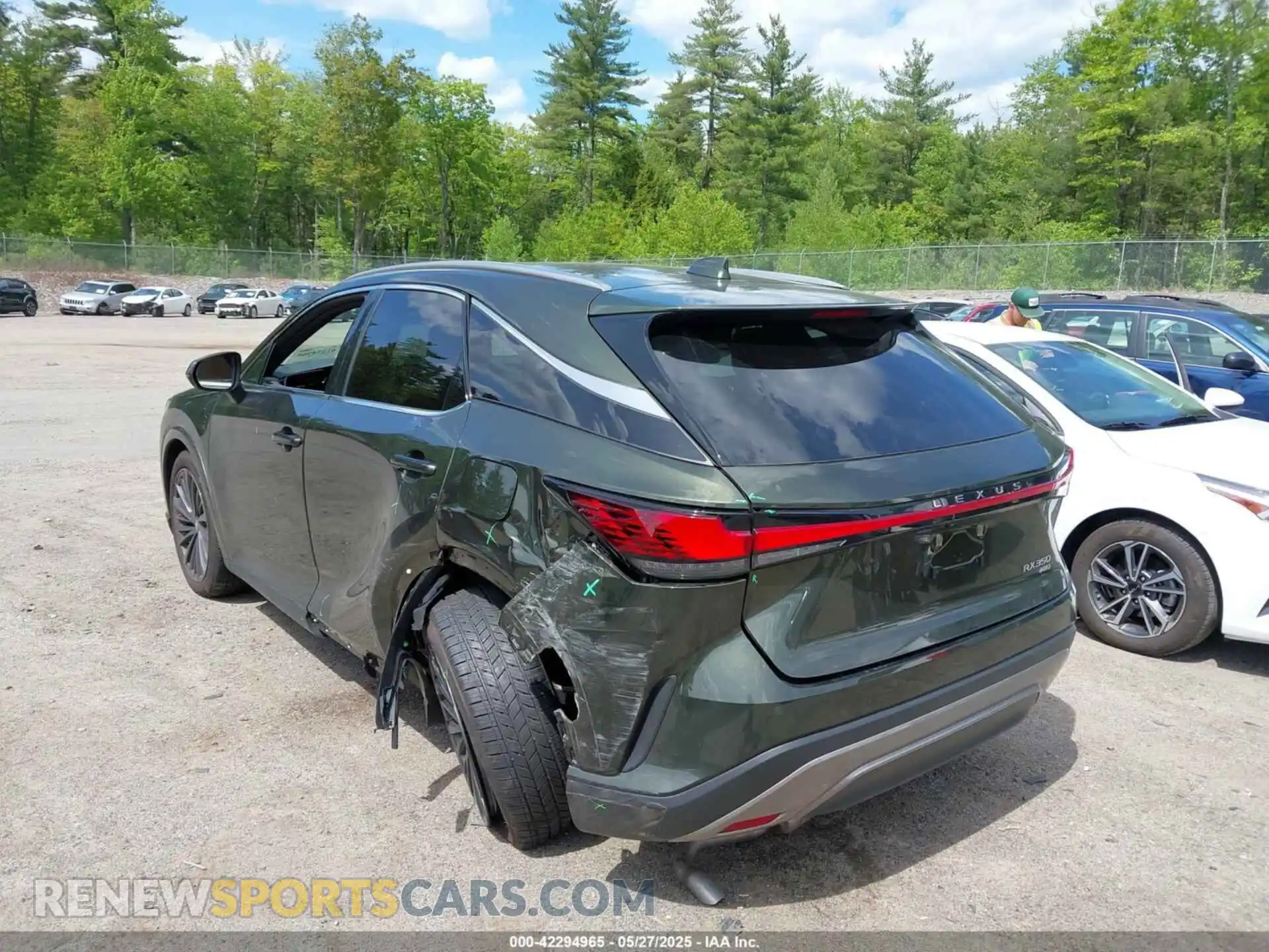 3 fotografías del automóvil dañado 2T2BAMCA7SC098174 LEXUS RX 350 2025