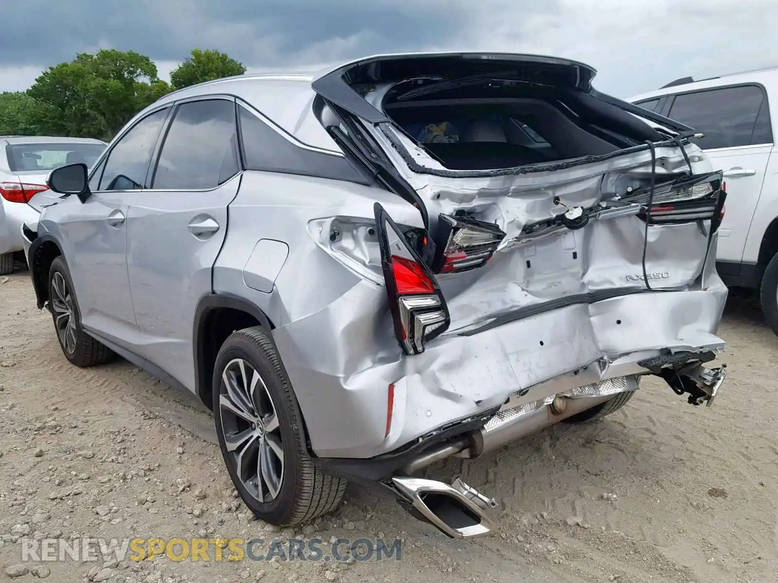 3 Photograph of a damaged car 2T2ZZMCA2KC125093 LEXUS RX 350 BAS 2019