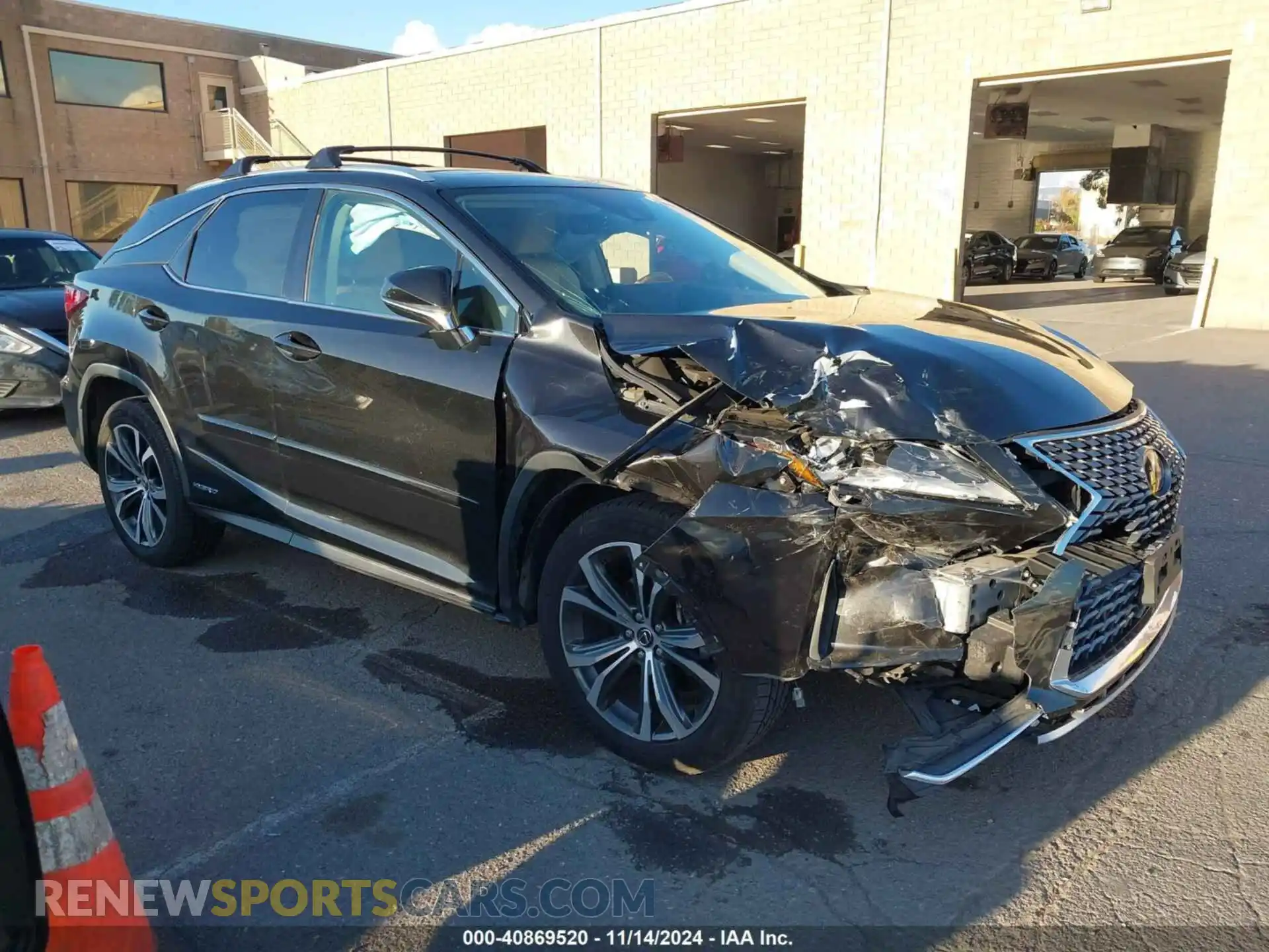 1 Photograph of a damaged car 2T2HGMDA0LC046815 LEXUS RX 450H 2020