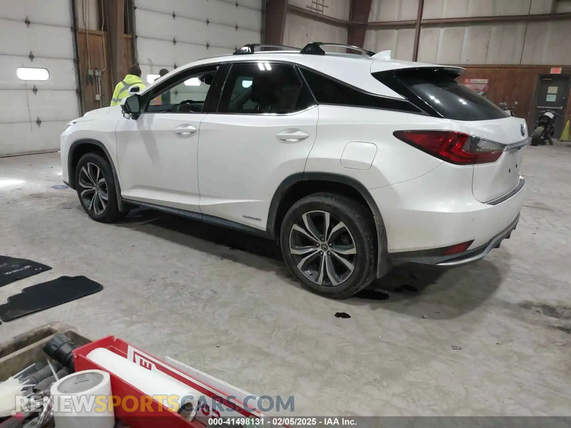 3 Photograph of a damaged car 2T2HGMDA9LC043542 LEXUS RX 450H 2020