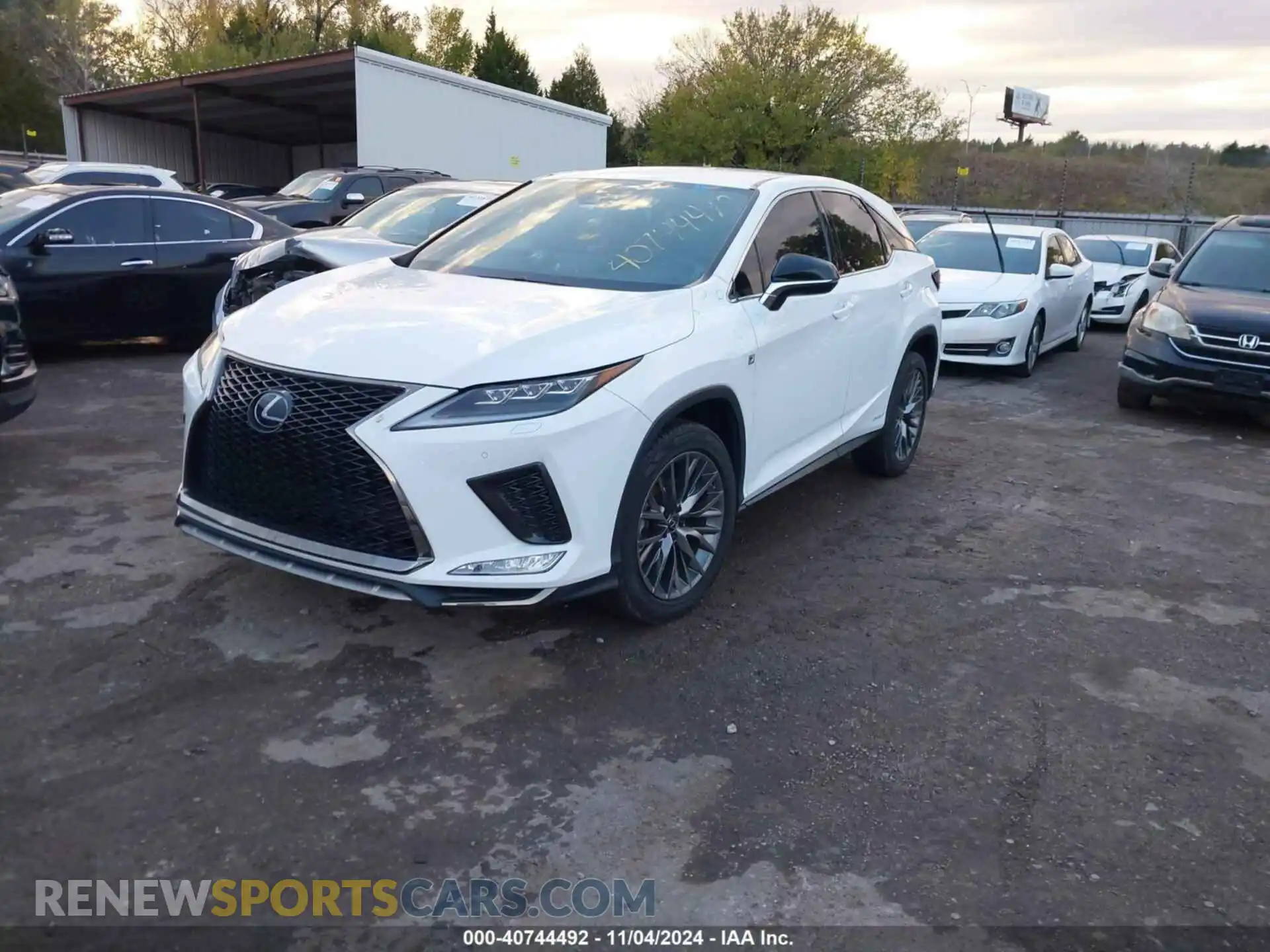 2 Photograph of a damaged car 2T2SGMDA2LC049673 LEXUS RX 450H 2020
