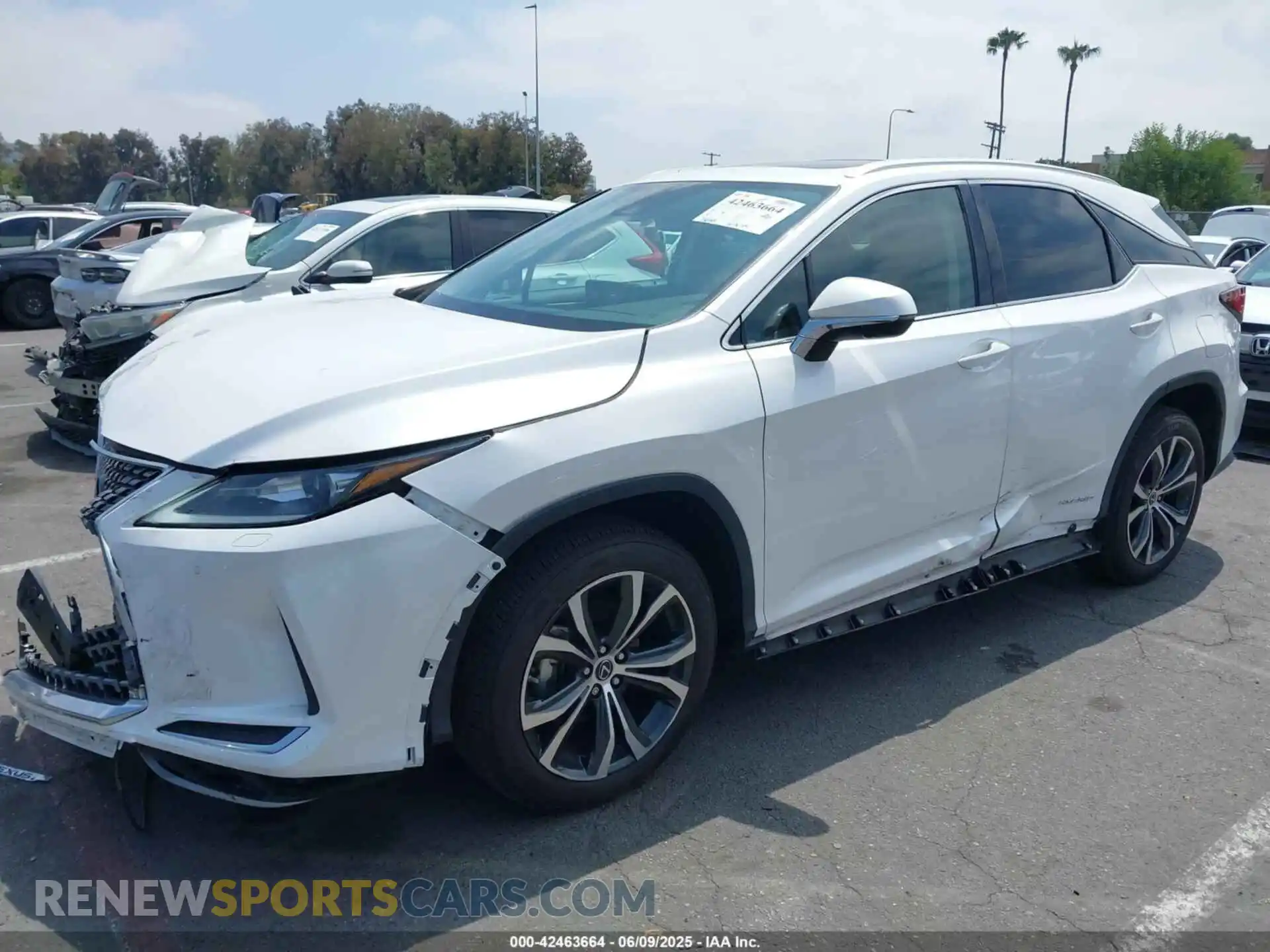 2 fotografías del automóvil dañado 2T2HGMDA7NC074100 LEXUS RX 450H 2022