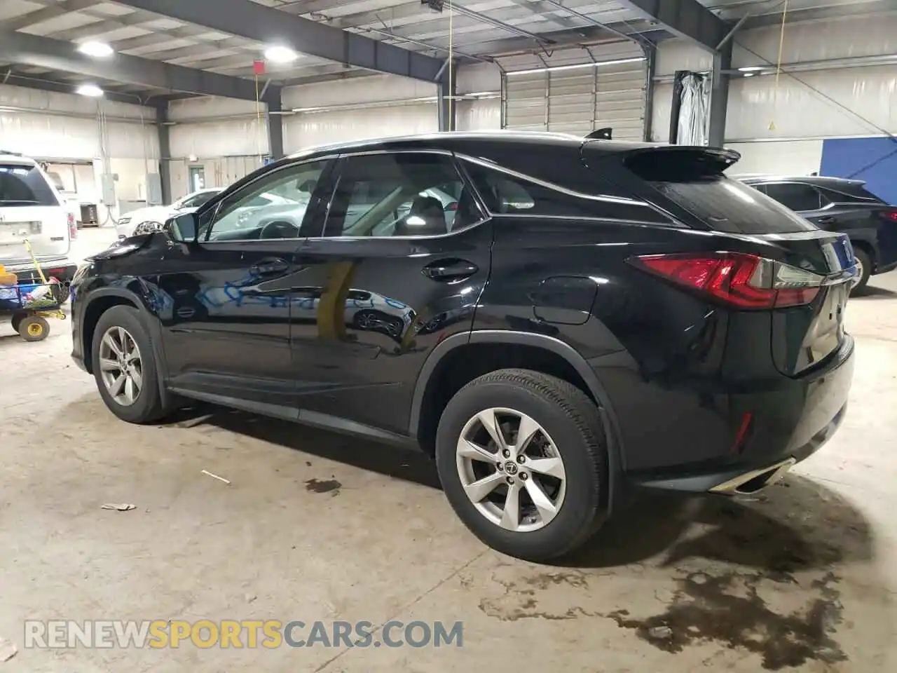2 Фотография поврежденного автомобиля 2T2BZMCA9KC195398 LEXUS RX350 2019