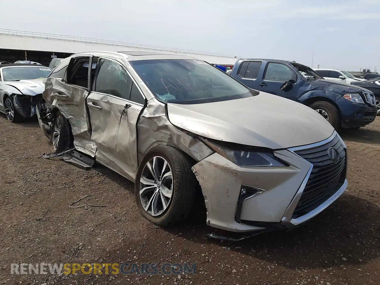 1 Фотография поврежденного автомобиля 2T2ZZMCA5KC136752 LEXUS RX350 2019