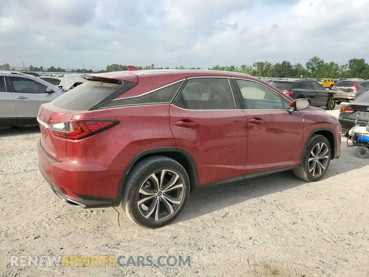 3 Photograph of a damaged car 2T2HZMAA8LC158471 LEXUS RX350 2020