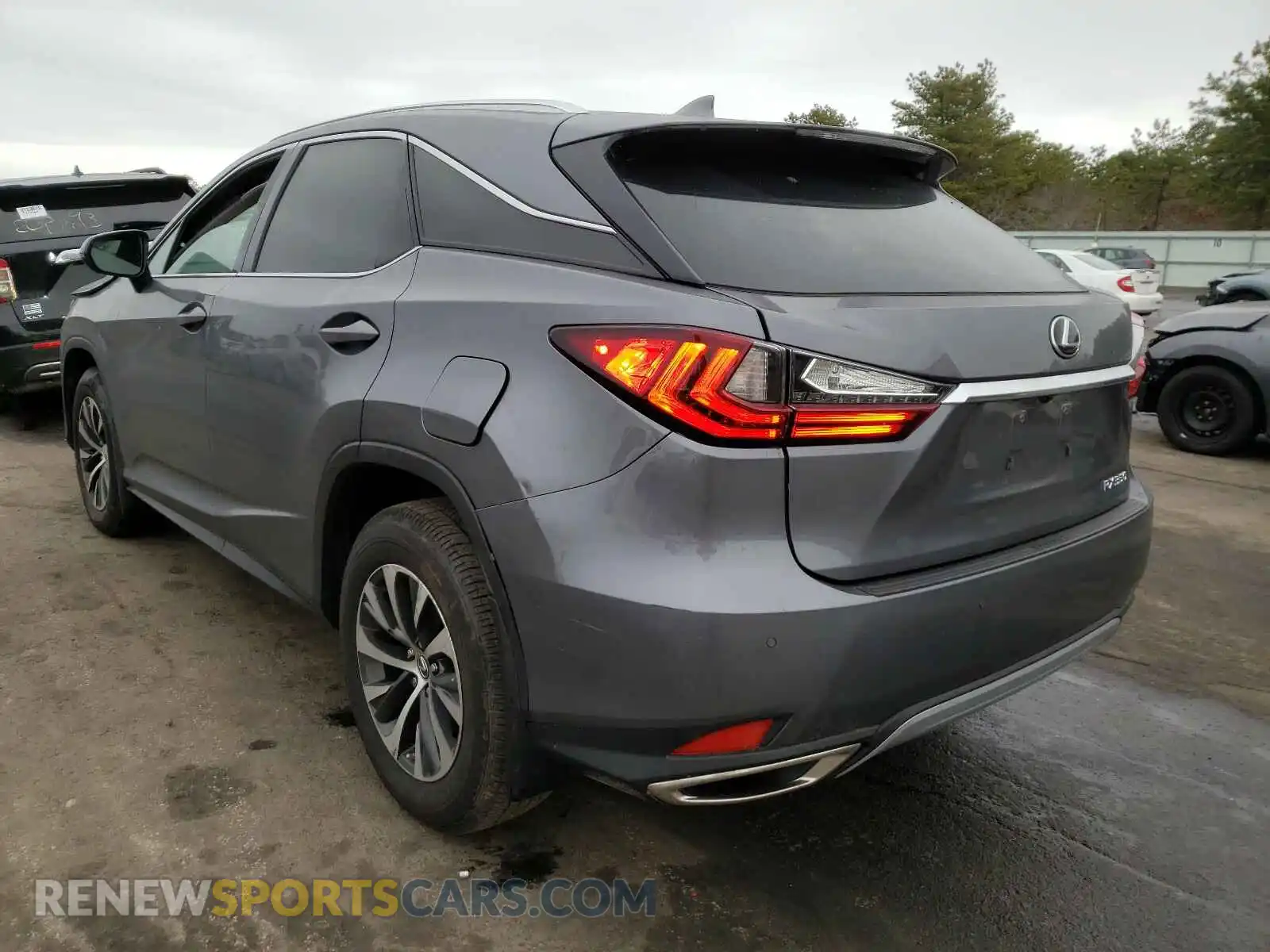 3 Photograph of a damaged car 2T2HZMDA2LC226744 LEXUS RX350 2020