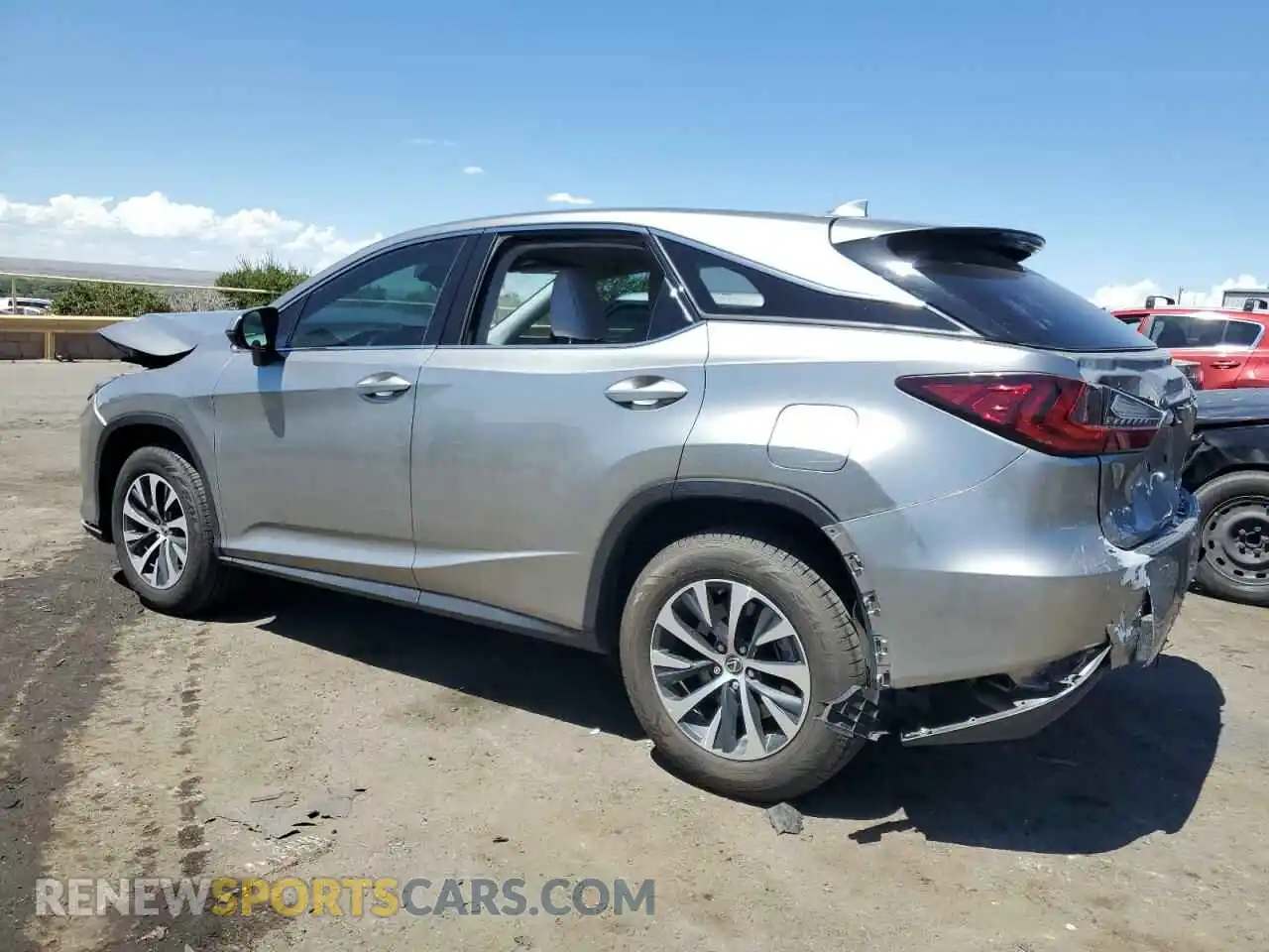 2 fotografías del automóvil dañado 2T2AZMAA0MC206256 LEXUS RX350 2021