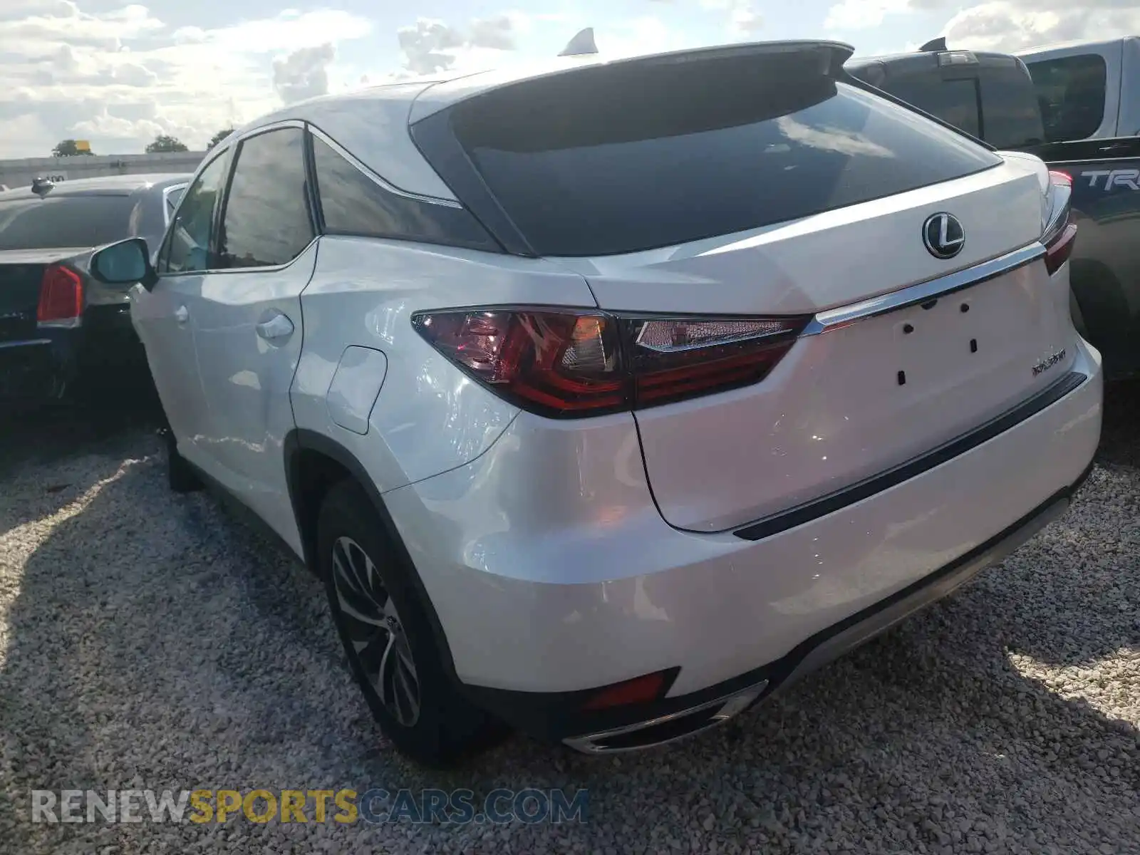 3 Photograph of a damaged car 2T2AZMAA5MC182486 LEXUS RX350 2021