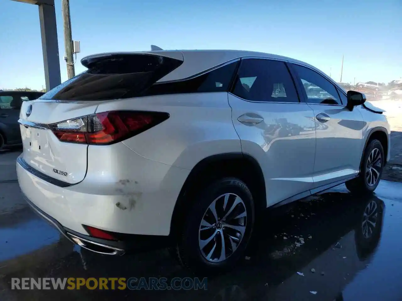 3 Photograph of a damaged car 2T2AZMAA7MC182408 LEXUS RX350 2021