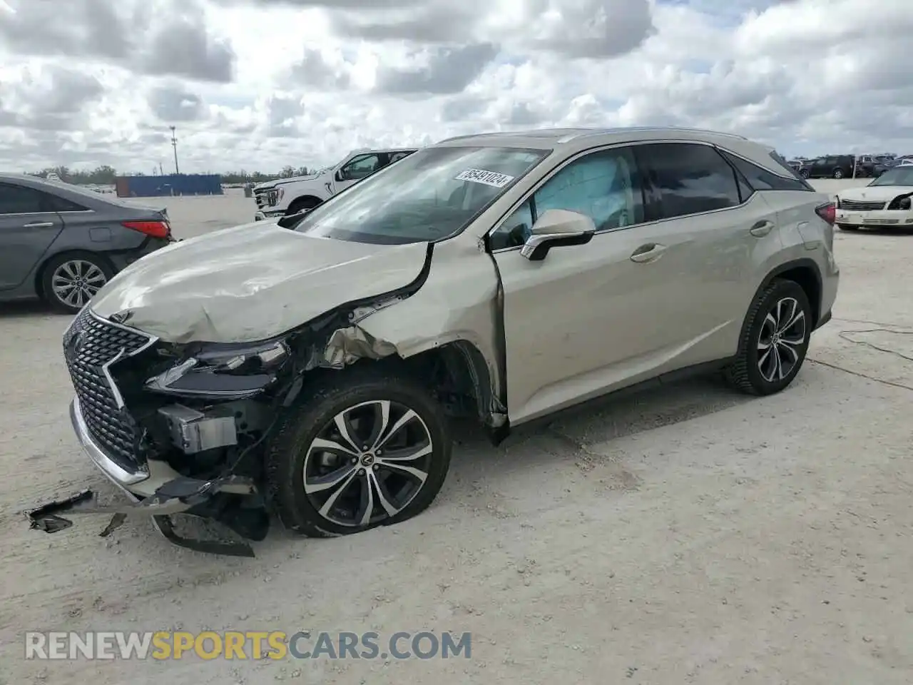 1 Photograph of a damaged car 2T2HZMAA1MC216339 LEXUS RX350 2021