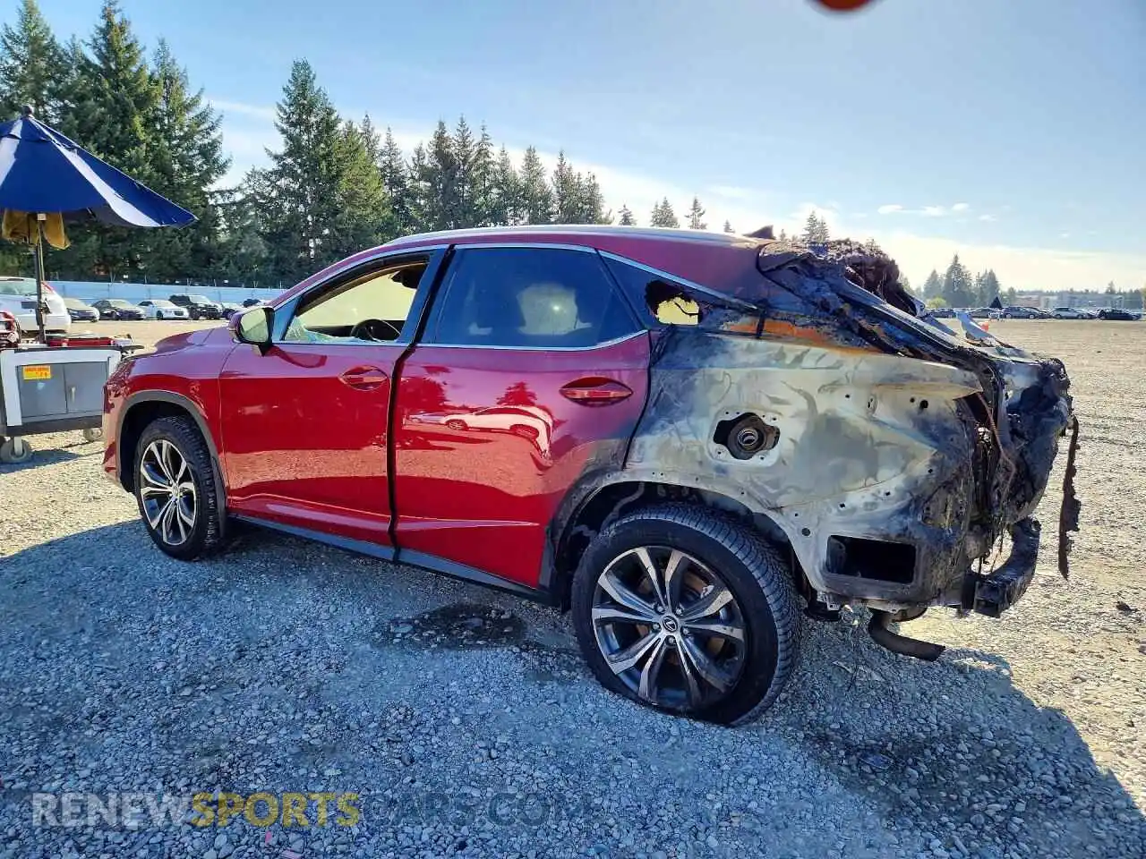 2 fotografías del automóvil dañado 2T2HZMAA7MC183136 LEXUS RX350 2021