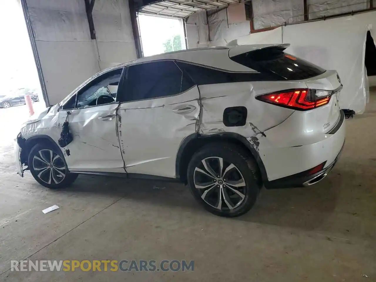 2 Photograph of a damaged car 2T2HZMAA8MC204883 LEXUS RX350 2021