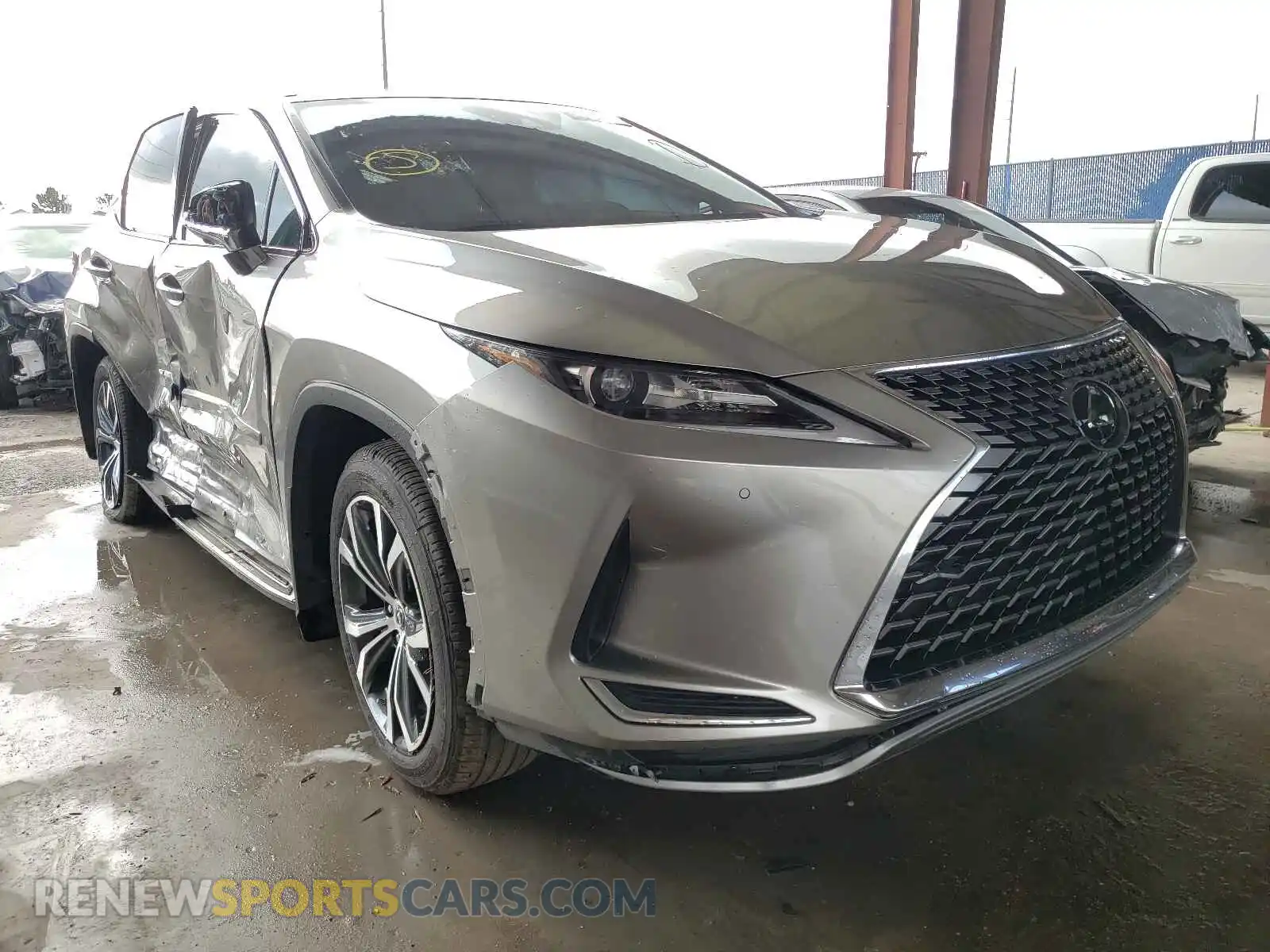 1 Photograph of a damaged car 2T2HZMAA8MC205435 LEXUS RX350 2021