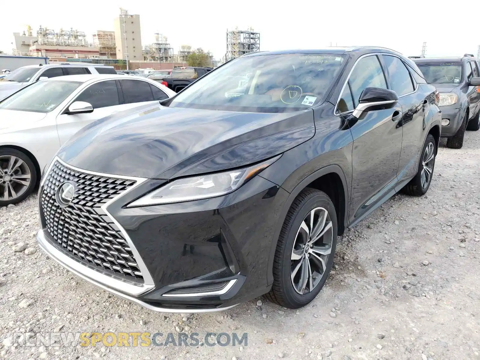 2 fotografías del automóvil dañado 2T2HZMAA9MC198513 LEXUS RX350 2021