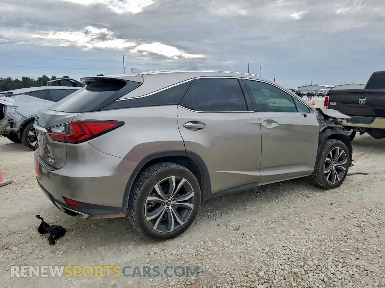 3 Photograph of a damaged car 2T2HZMDA4MC272464 LEXUS RX350 2021