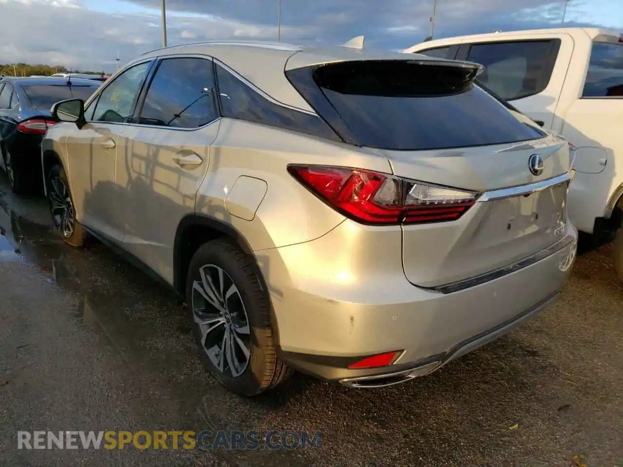 3 Photograph of a damaged car 2T2HZMDA9MC279359 LEXUS RX350 2021