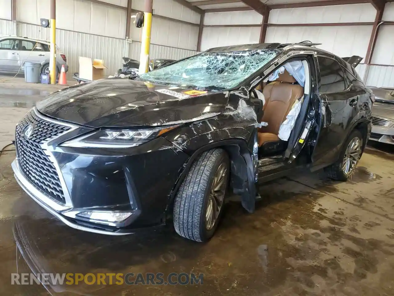 1 Фотография поврежденного автомобиля 2T2JZMDA9MC307520 LEXUS RX350 2021