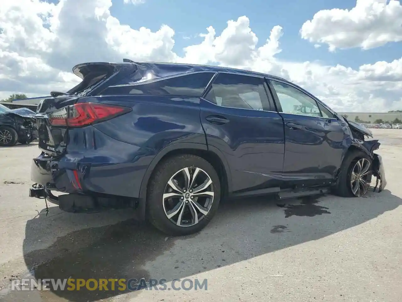 3 Photograph of a damaged car JTJHZKEA2M2022627 LEXUS RX350 2021
