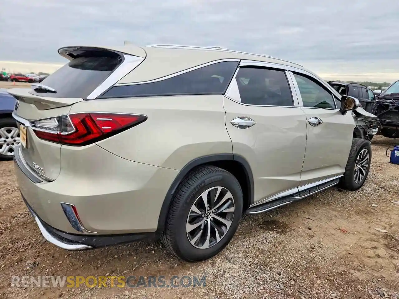 3 Photograph of a damaged car JTJHZKFA0M2027498 LEXUS RX350 2021