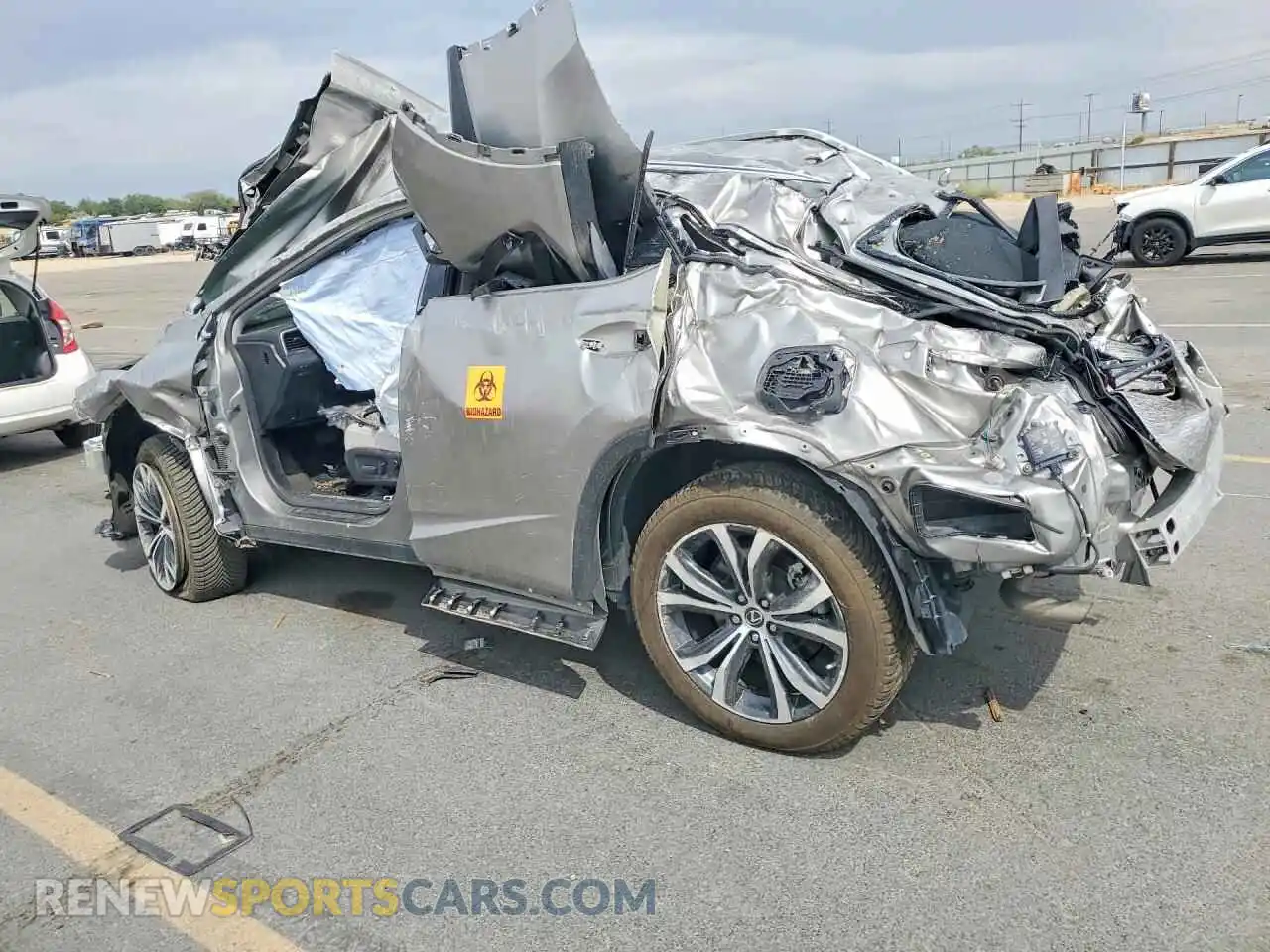 2 Photograph of a damaged car 2T2HZMDA0NC355908 LEXUS RX350 2022