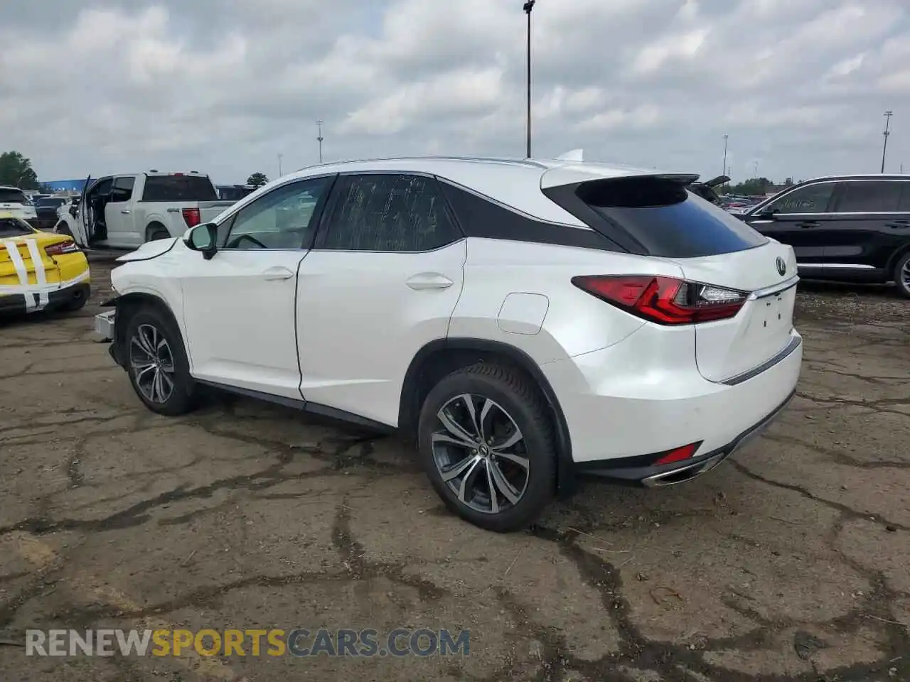 2 Фотография поврежденного автомобиля 2T2HZMDA6NC322055 LEXUS RX350 2022