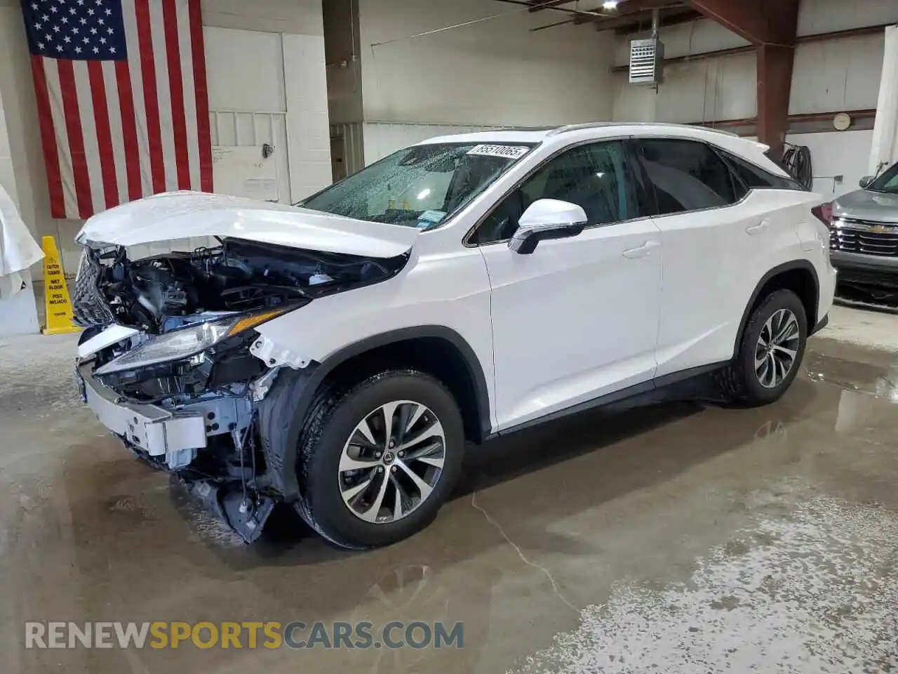 1 Photograph of a damaged car 2T2HZMDA8NC348091 LEXUS RX350 2022