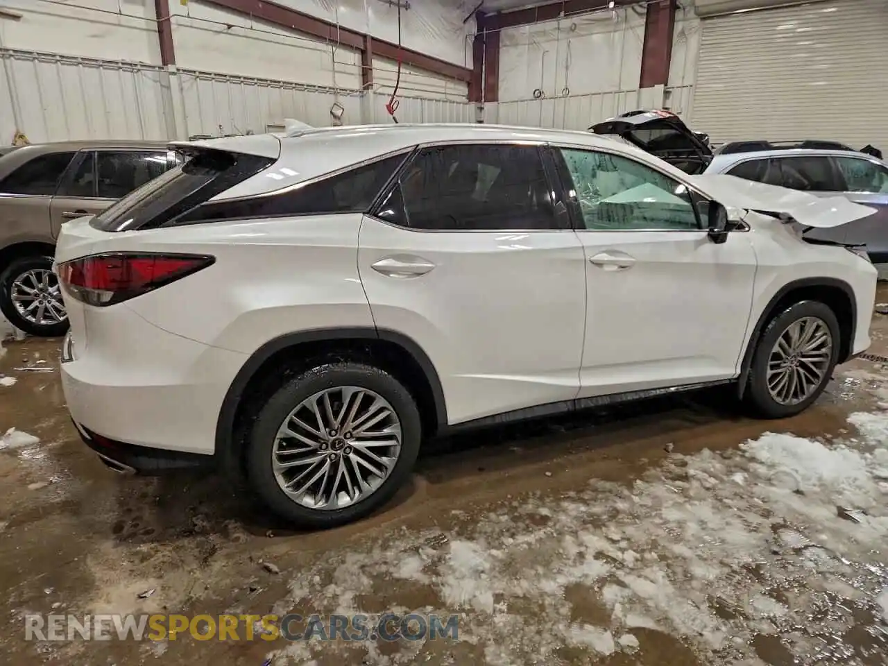 3 Photograph of a damaged car 2T2JZMDA7NC309087 LEXUS RX350 2022