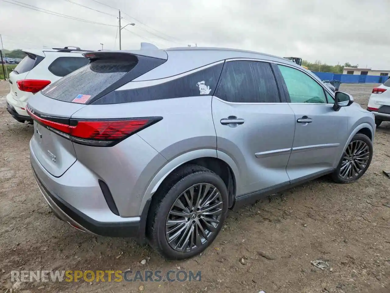 3 Фотография поврежденного автомобиля 2T2BAMCA4PC035783 LEXUS RX350 2023