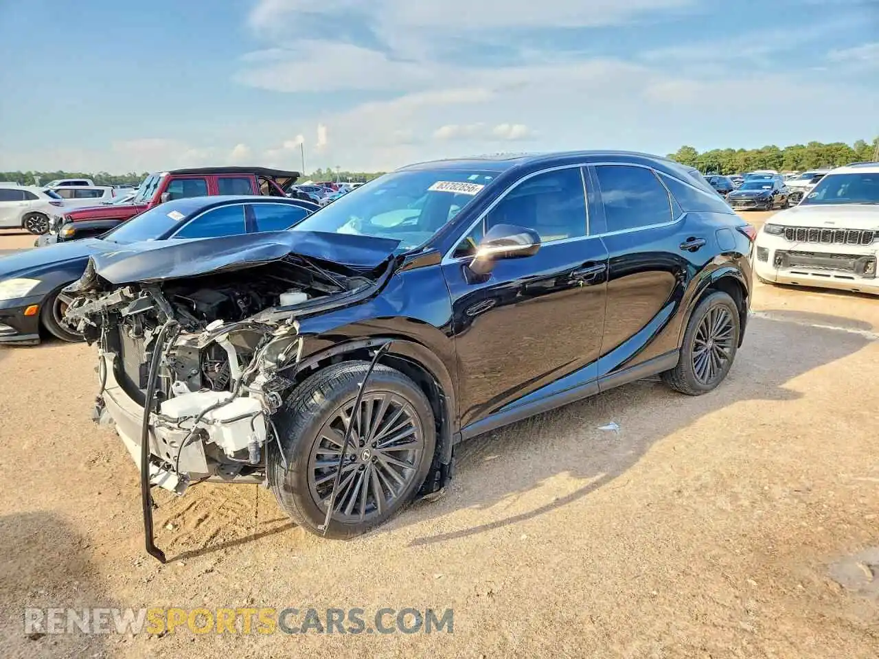 1 Фотография поврежденного автомобиля 2T2BAMBA1RC048074 LEXUS RX350 2024