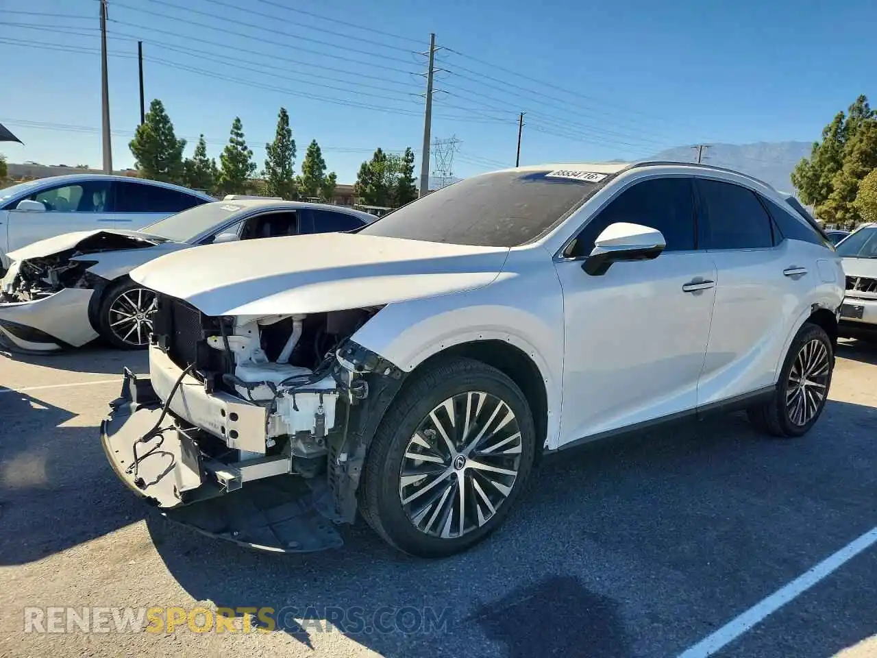 1 Фотография поврежденного автомобиля 2T2BAMBA2RC030263 LEXUS RX350 2024