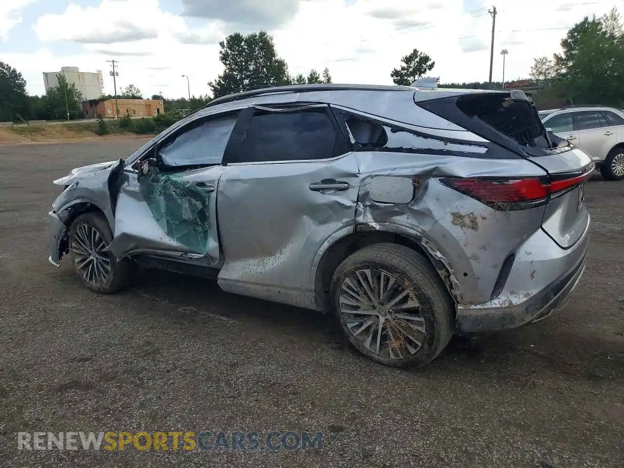 2 fotografías del automóvil dañado 2T2BAMBA2RC037326 LEXUS RX350 2024