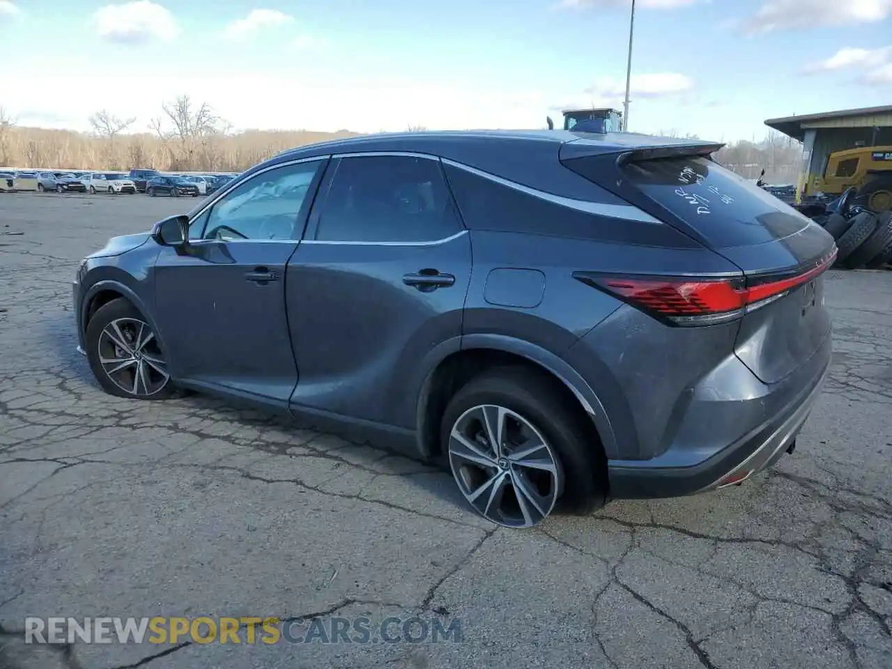 2 Фотография поврежденного автомобиля 2T2BAMCA0RC045505 LEXUS RX350 2024