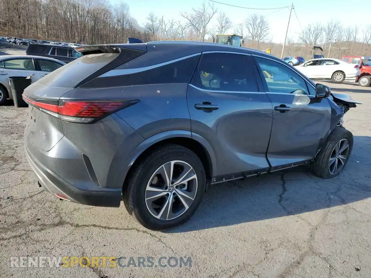 3 Фотография поврежденного автомобиля 2T2BAMCA0RC045505 LEXUS RX350 2024