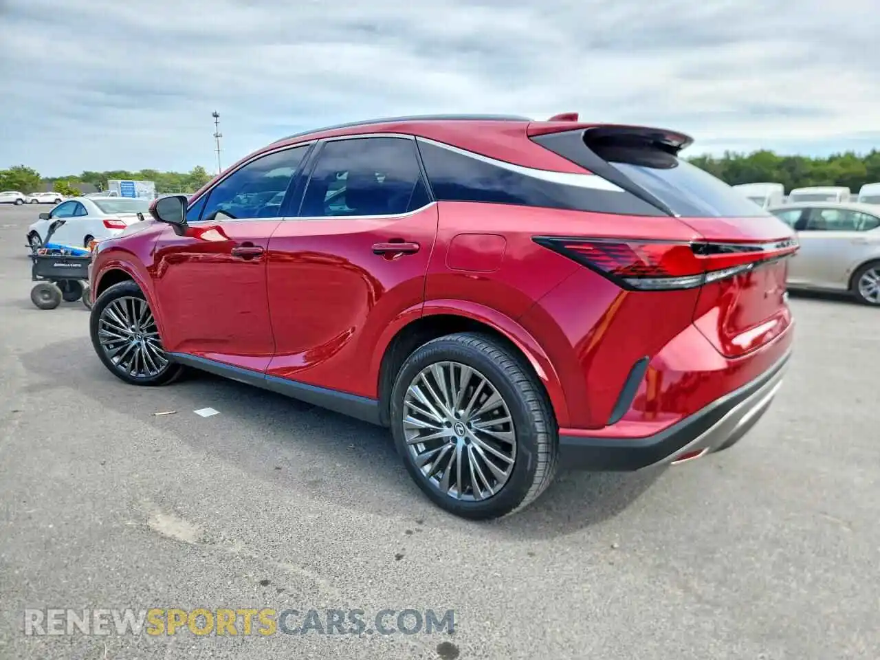 2 fotografías del automóvil dañado 2T2BAMCA4RC047953 LEXUS RX350 2024