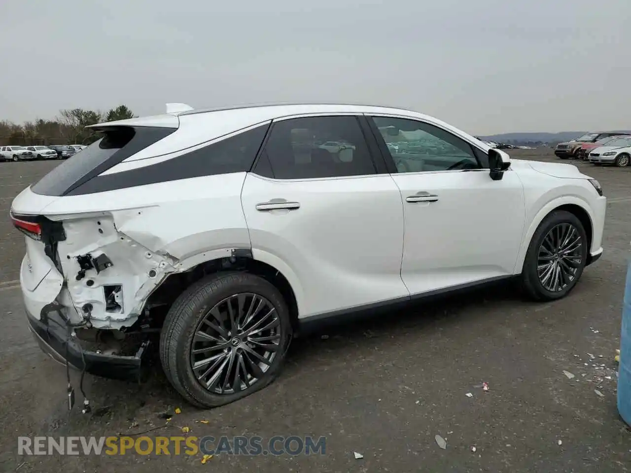 3 fotografías del automóvil dañado 2T2BAMCA5RC066625 LEXUS RX350 2024