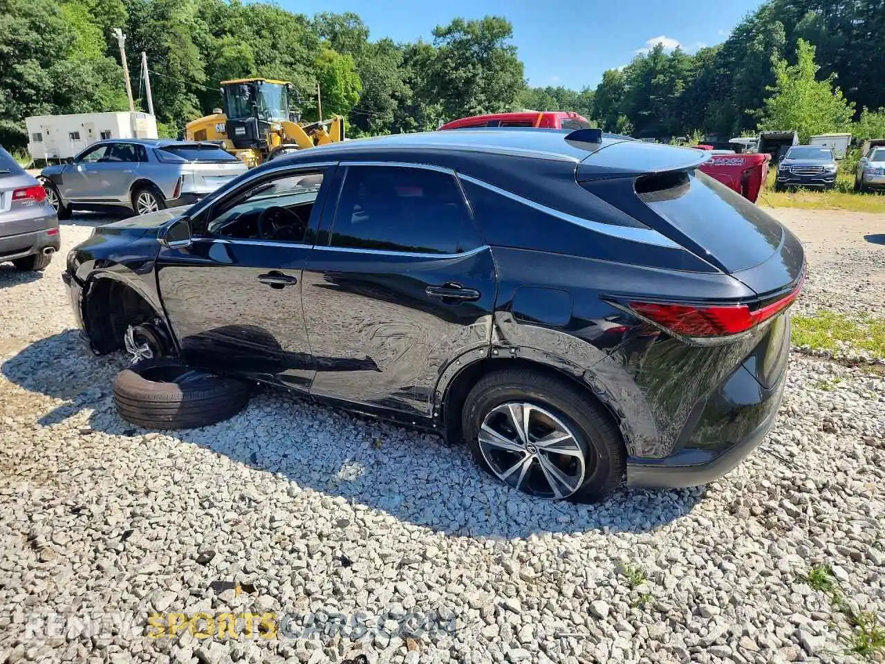 2 fotografías del automóvil dañado 2T2BAMCA3SC098270 LEXUS RX350 2025