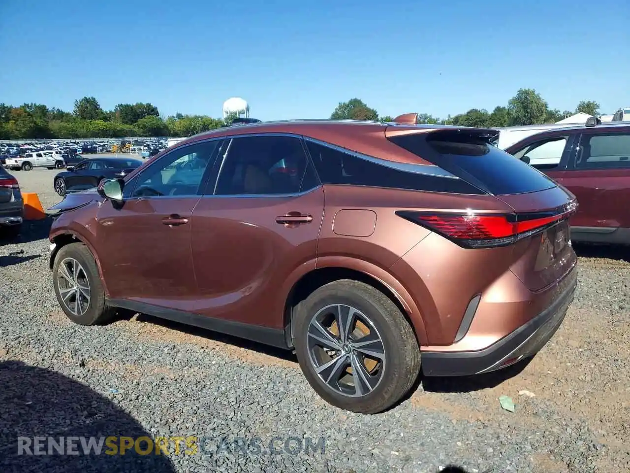 2 fotografías del automóvil dañado 2T2BAMCAXSC101486 LEXUS RX350 2025
