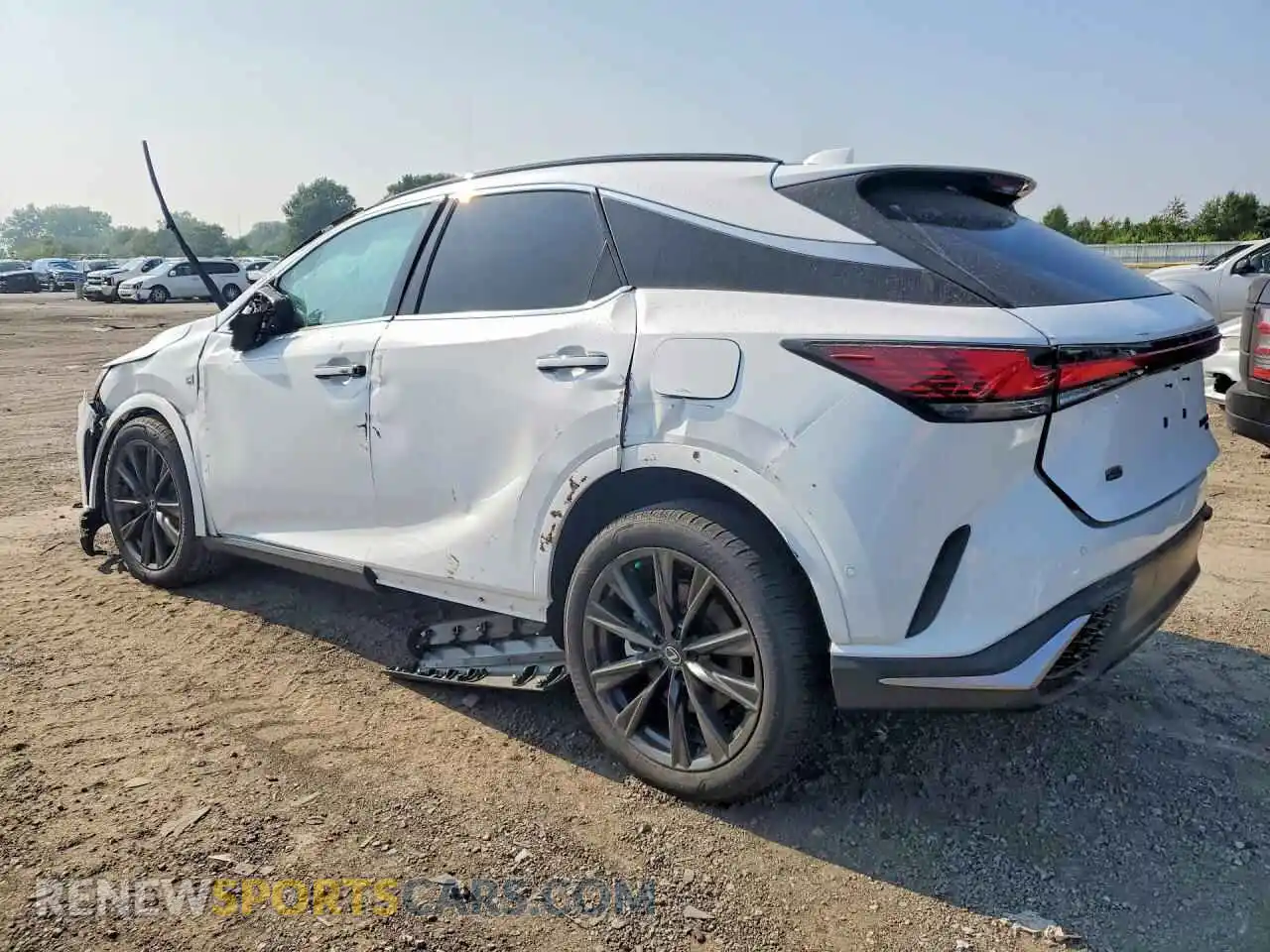 2 fotografías del automóvil dañado 2T2BAMCA8TC144449 LEXUS RX350 2026