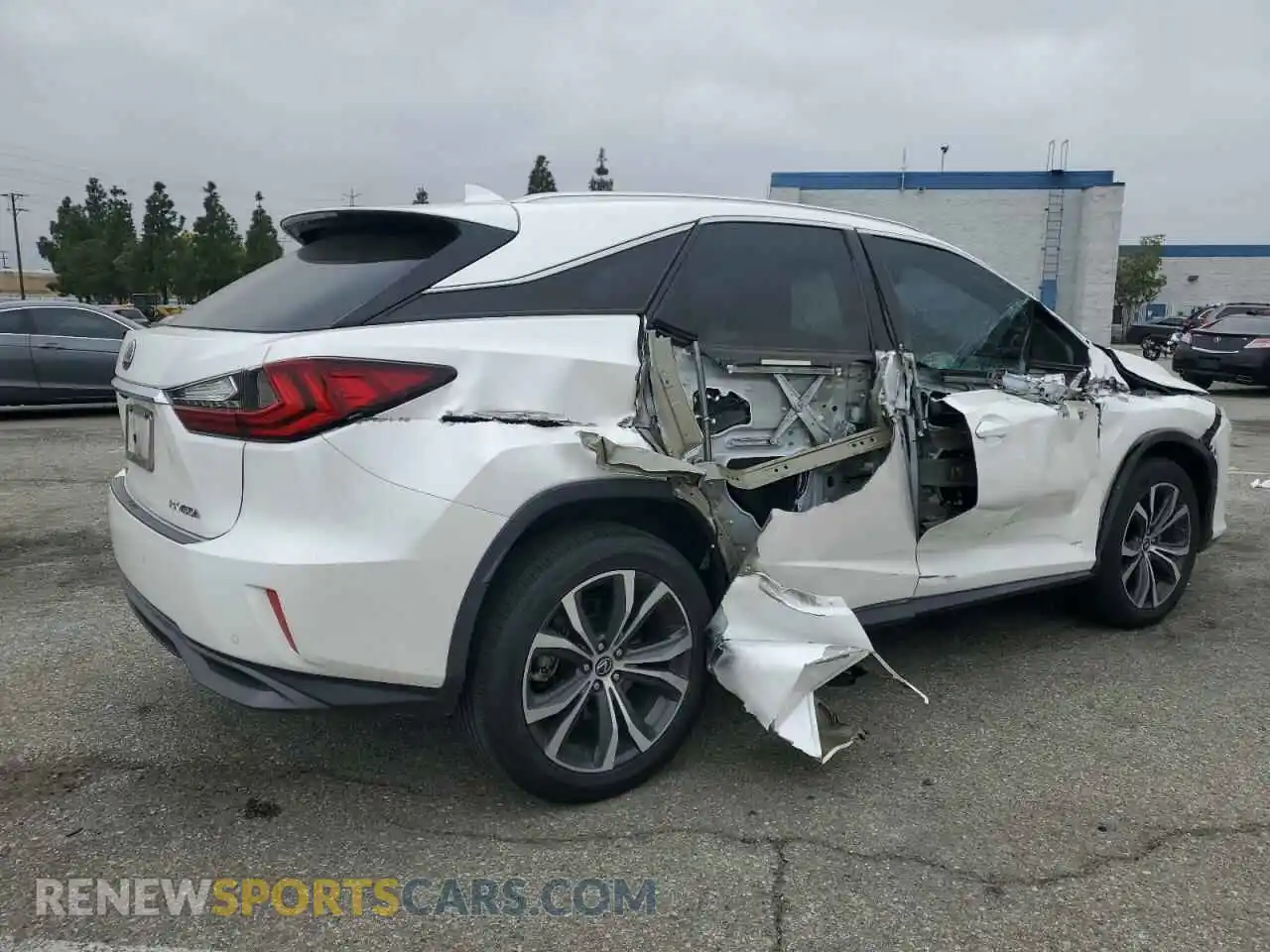 3 Photograph of a damaged car 2T2BGMCA4KC035015 LEXUS RX450 2019