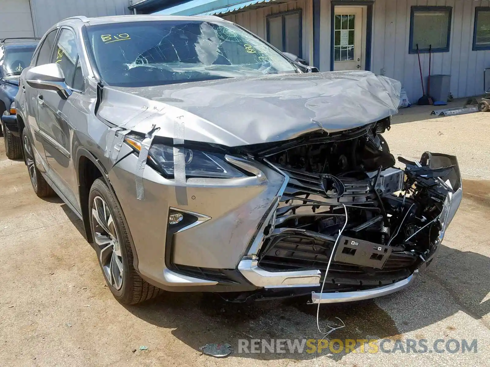 1 Photograph of a damaged car 2T2BGMCA7KC032562 LEXUS RX450 2019