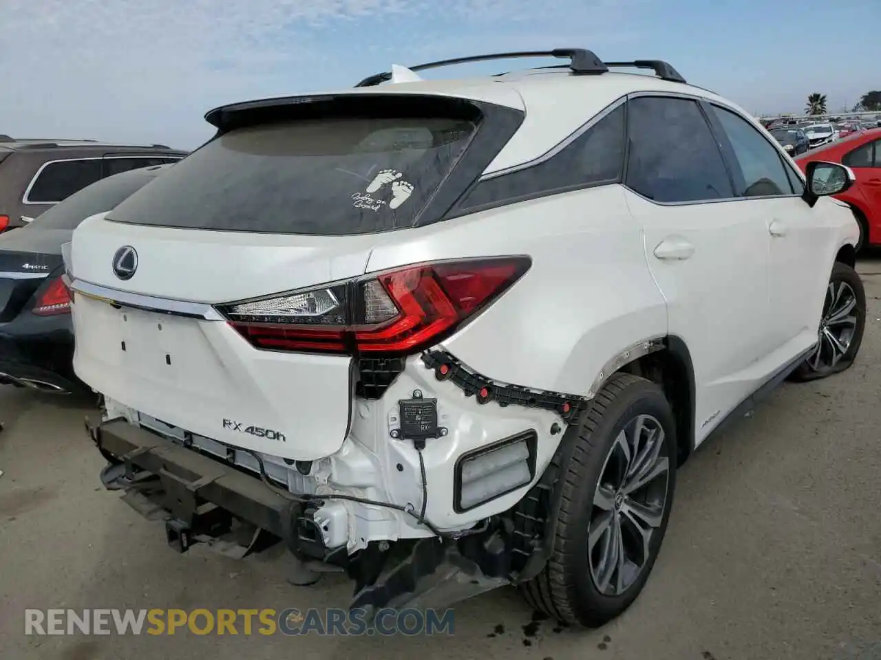 3 Photograph of a damaged car 2T2BGMCAXKC038341 LEXUS RX450 2019