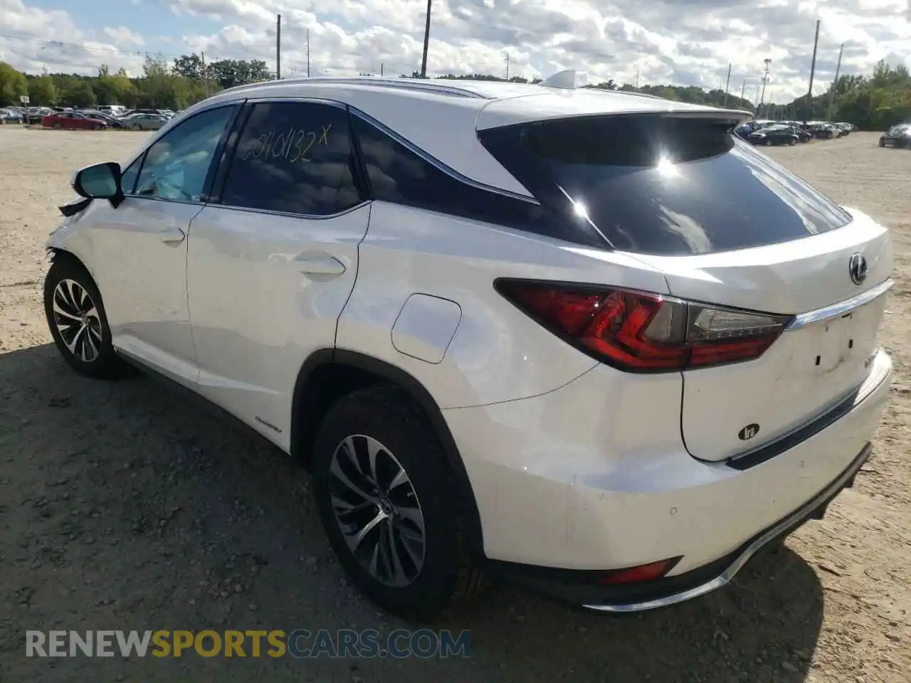 3 Photograph of a damaged car 2T2HGMDA2MC066615 LEXUS RX450 2021