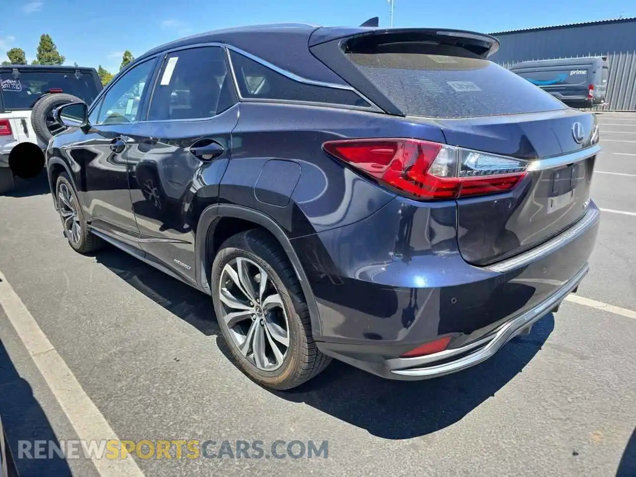 3 Photograph of a damaged car 2T2HGMDA8MC060768 LEXUS RX450 2021