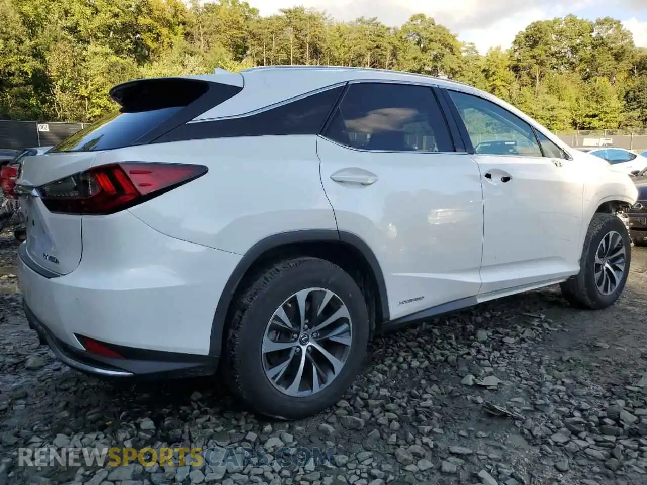 3 Photograph of a damaged car 2T2HGMDA9MC064697 LEXUS RX450 2021