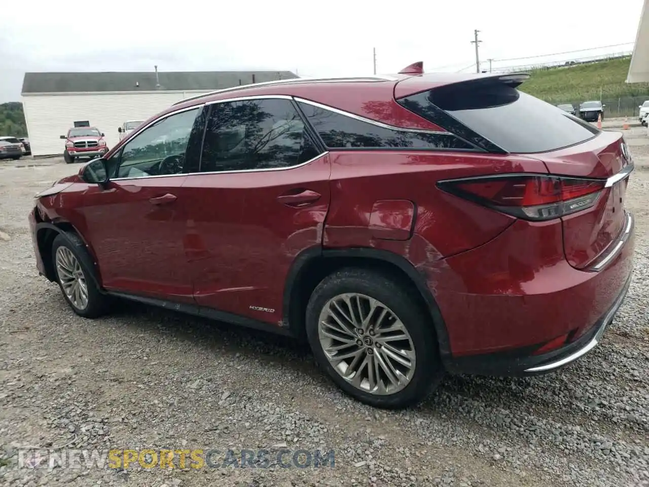 2 fotografías del automóvil dañado 2T2JGMDA2MC067765 LEXUS RX450 2021