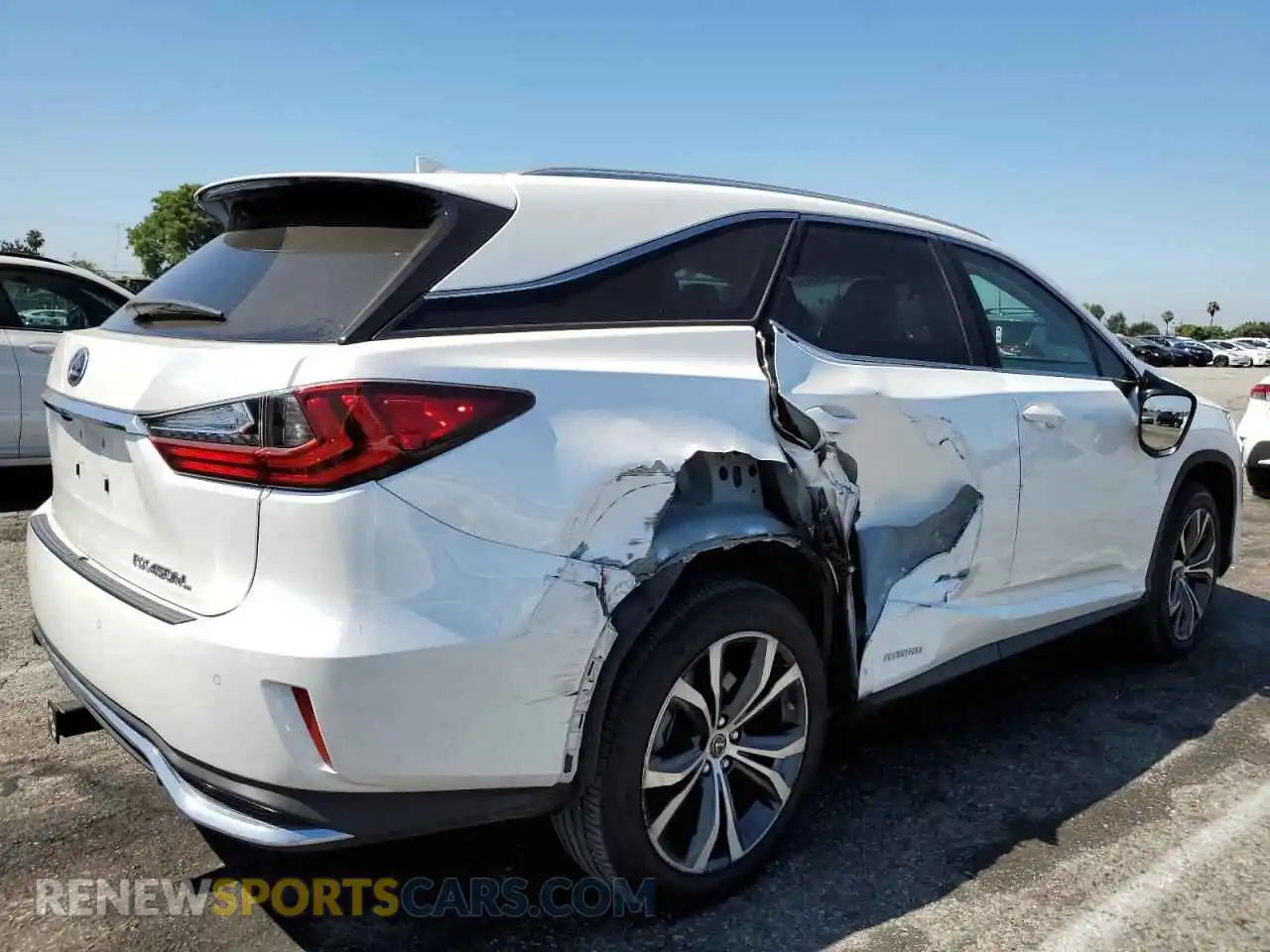 3 Photograph of a damaged car JTJHGKFA4M2020849 LEXUS RX450 2021