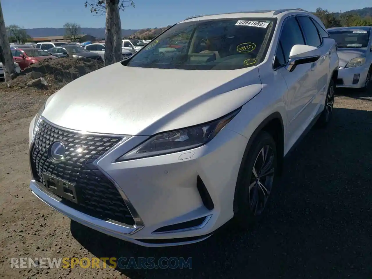 2 fotografías del automóvil dañado JTJHGKFA8M2019798 LEXUS RX450 2021