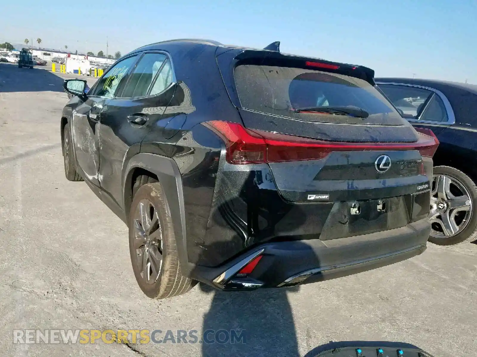 3 Photograph of a damaged car JTHY3JBH1K2008066 LEXUS UX 200 2019