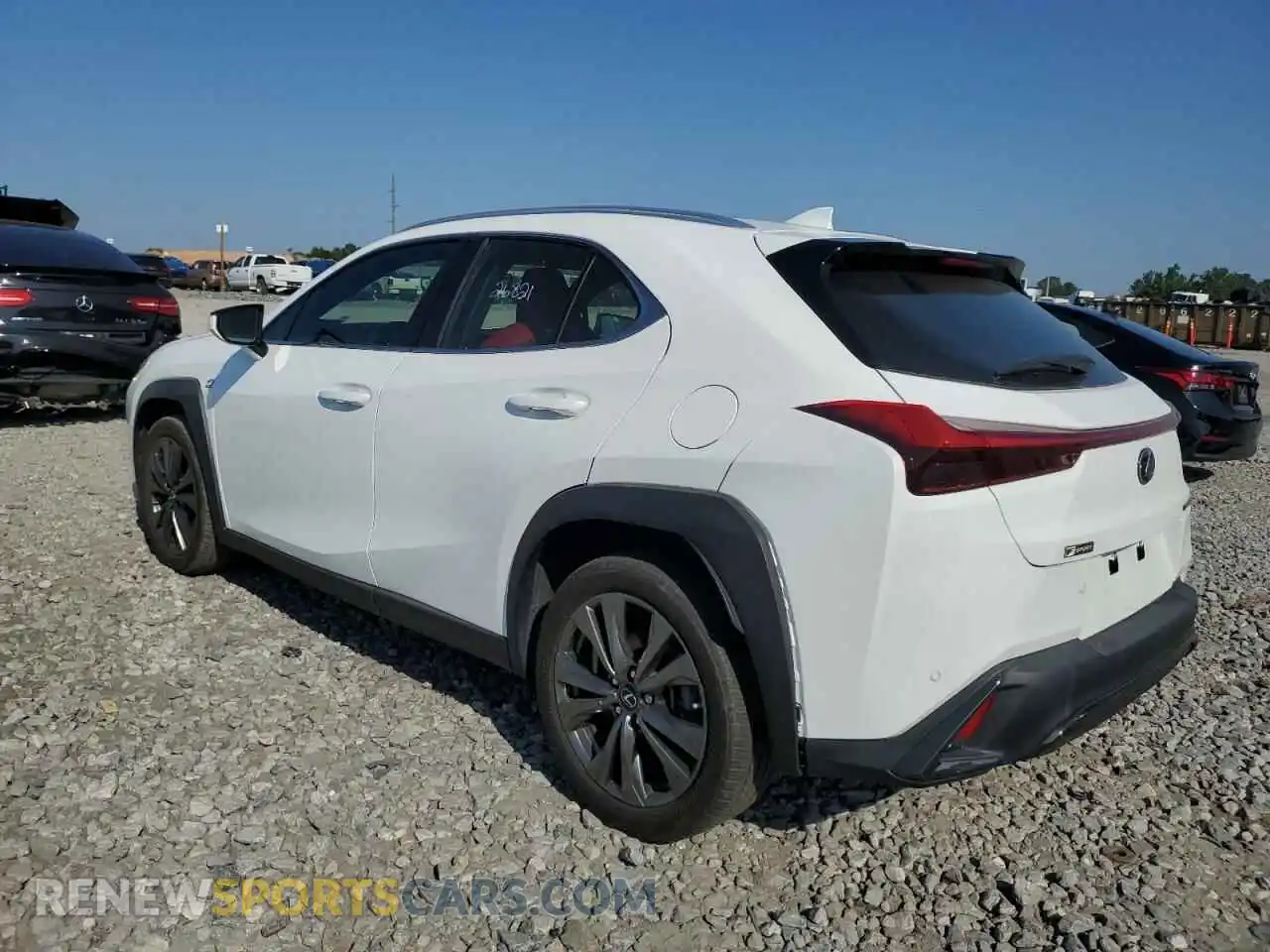 3 Photograph of a damaged car JTHY3JBH1K2014241 LEXUS UX 200 2019