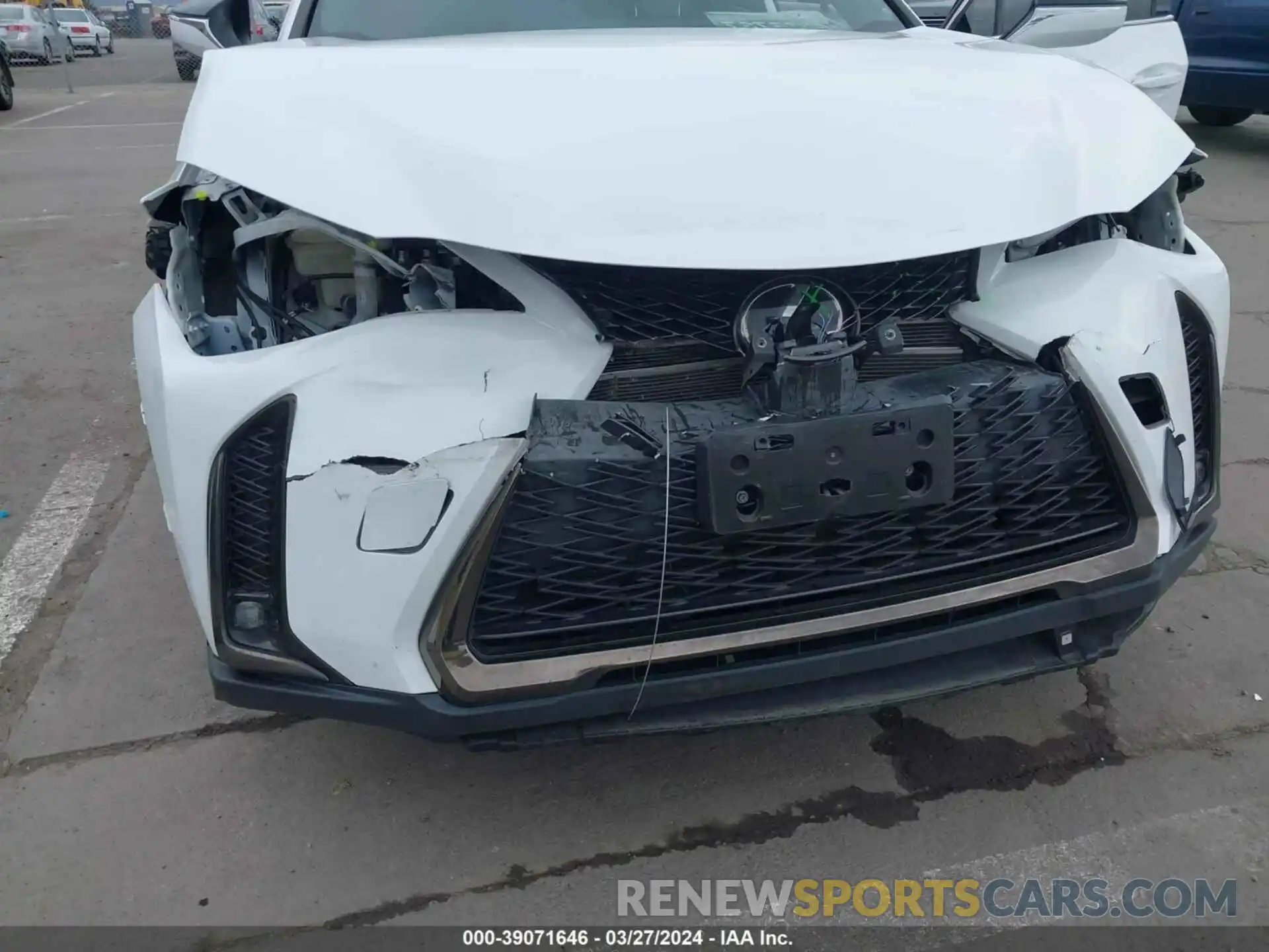 6 Photograph of a damaged car JTHY3JBH2K2020260 LEXUS UX 200 2019